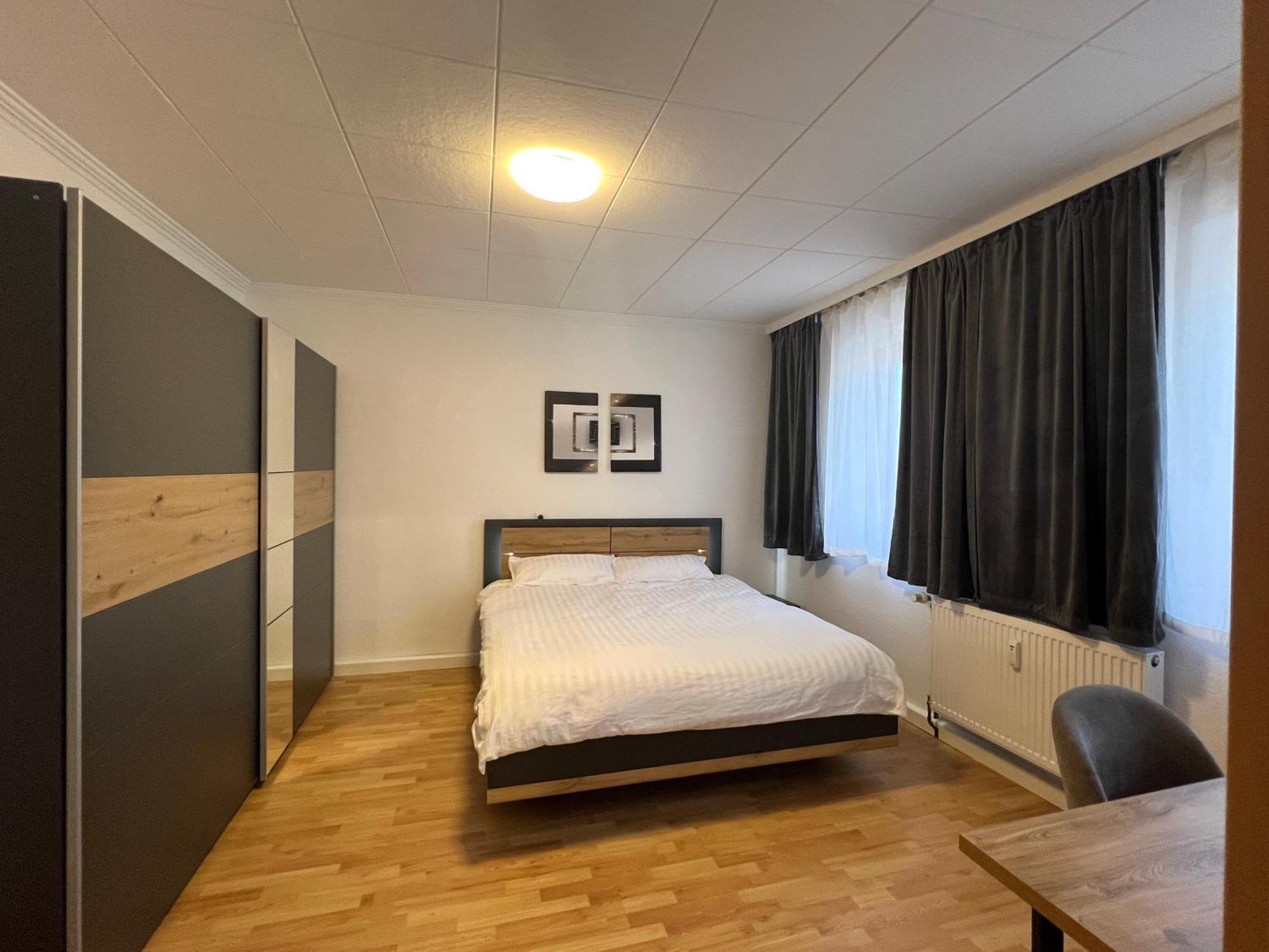 Bequemes Zimmer In Moderner Unterkunft My Pension Duisburg Exterior photo